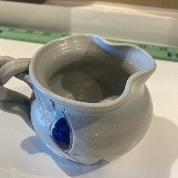 Williamsburg Virginia Small Pottery Pitcher - Picture 2 of 8